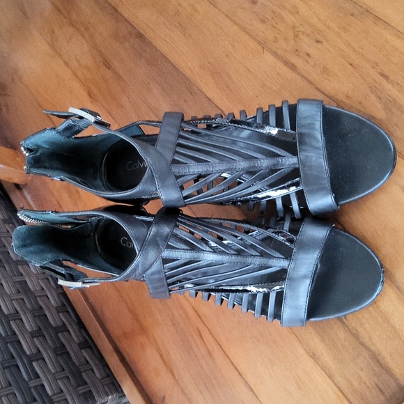 Calvin Klein black stap heels size 7 1/2 - Picture 1 of 12